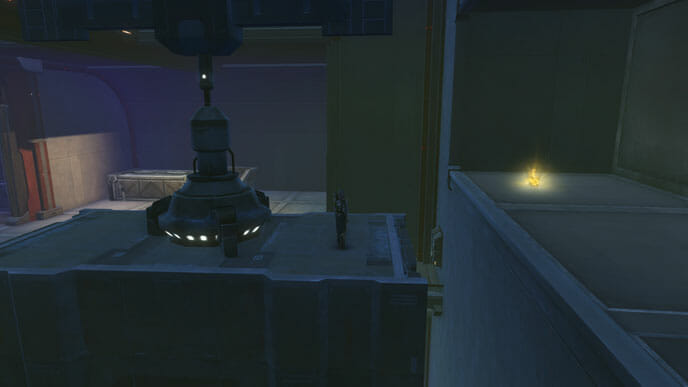 Der senkrecht fahrende Container bringt dich auf die Höhe des Datacron-Vorsprungs.