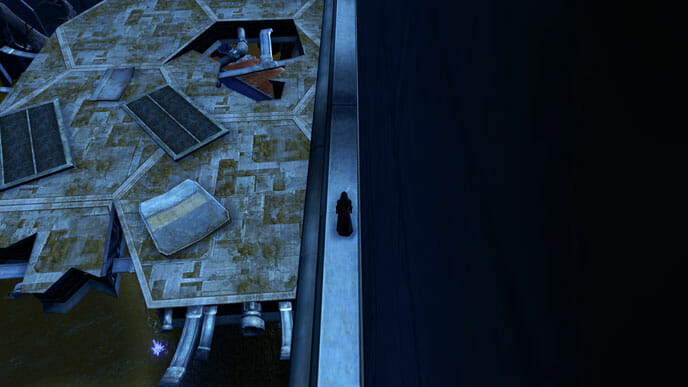 Unter dem Sims liegt die Plattform mit der Öffnung zum Zielrohr.